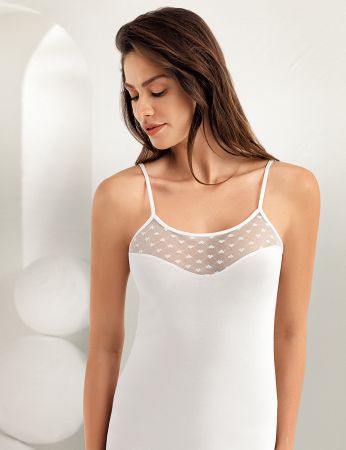 Şahinler Kadın Likralı İp Askılı Dantelli Atlet Beyaz MB1061