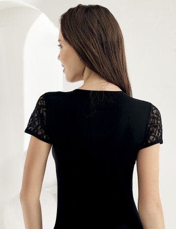 Şahinler Kadın Likralı Tüllü Kısa Kollu Body MB1052